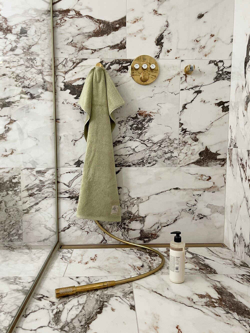 Solid håndklæde - Avokado